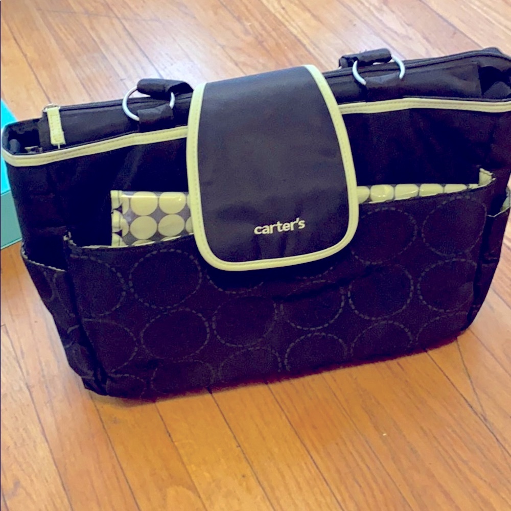 Carters Diaper Bag “NEW” Big and Nice 👍